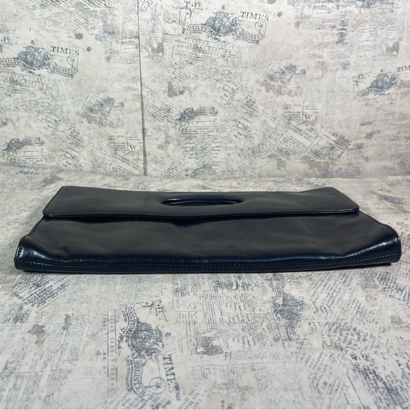 HOBO black leather clutch - Picture 5 of 13